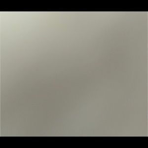 Meet your Posher, Loura